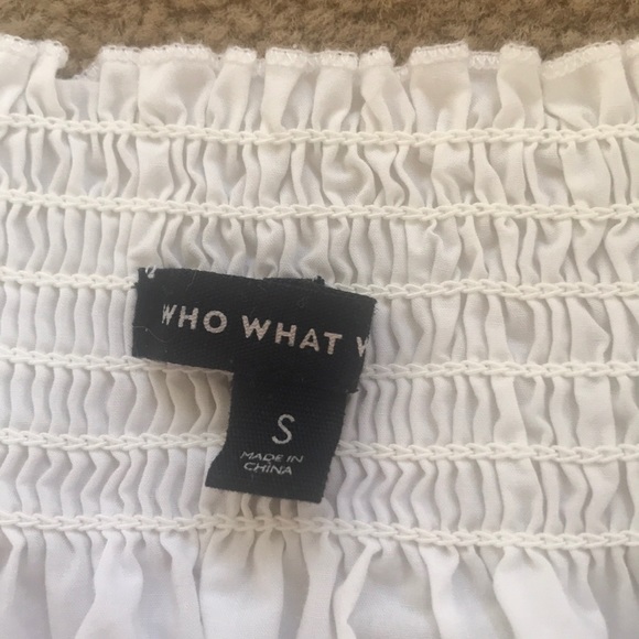 SOLD IN BUNDLE Off the shoulder top Who What Wear - Picture 4 of 6